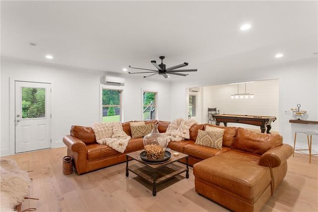 397 Glynnwilde Drive NW, Marietta, GA 30064