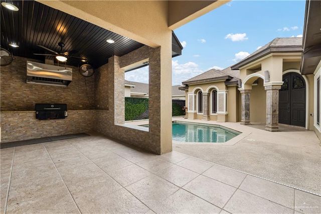 2617 Fresno Avenue, Hidalgo, TX 78557