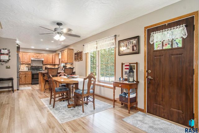 47852 273rd St Street, Harrisburg, SD 57032