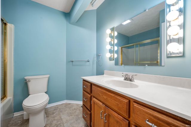 2804 W Palisades Parkway, Muncie, IN 47303