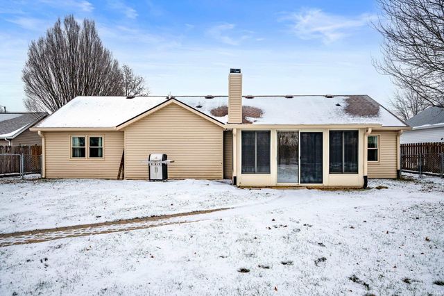 2804 W Palisades Parkway, Muncie, IN 47303