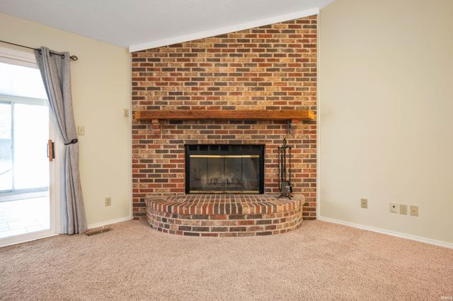 2804 W Palisades Parkway, Muncie, IN 47303