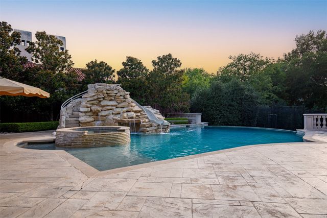 2933 Belclaire Drive, Frisco, TX 75034