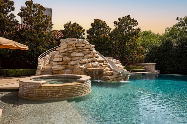 2933 Belclaire Drive, Frisco, TX 75034