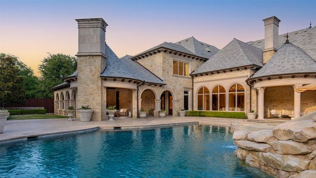 2933 Belclaire Drive, Frisco, TX 75034