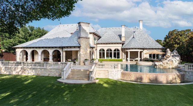 2933 Belclaire Drive, Frisco, TX 75034