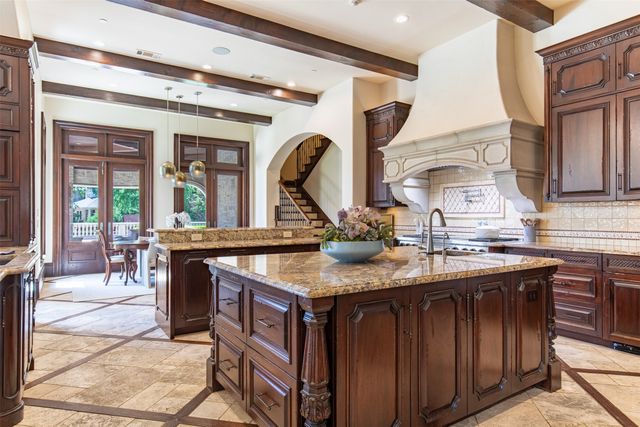 2933 Belclaire Drive, Frisco, TX 75034