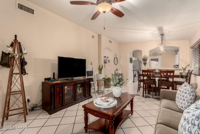 3270 Kennedy Parks Hills Place S, Tucson, AZ 85713