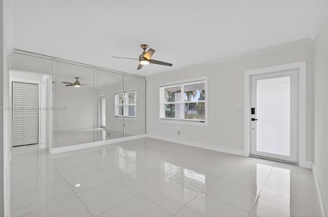 465 NW 153rd St, Miami, FL 33169