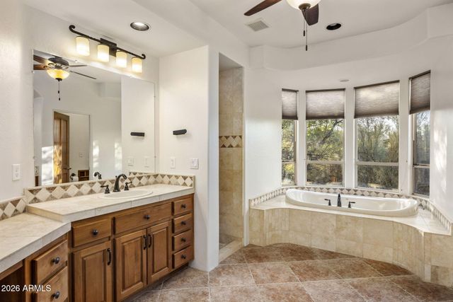 8400 E DIXILETA Drive 146, Scottsdale, AZ 85266