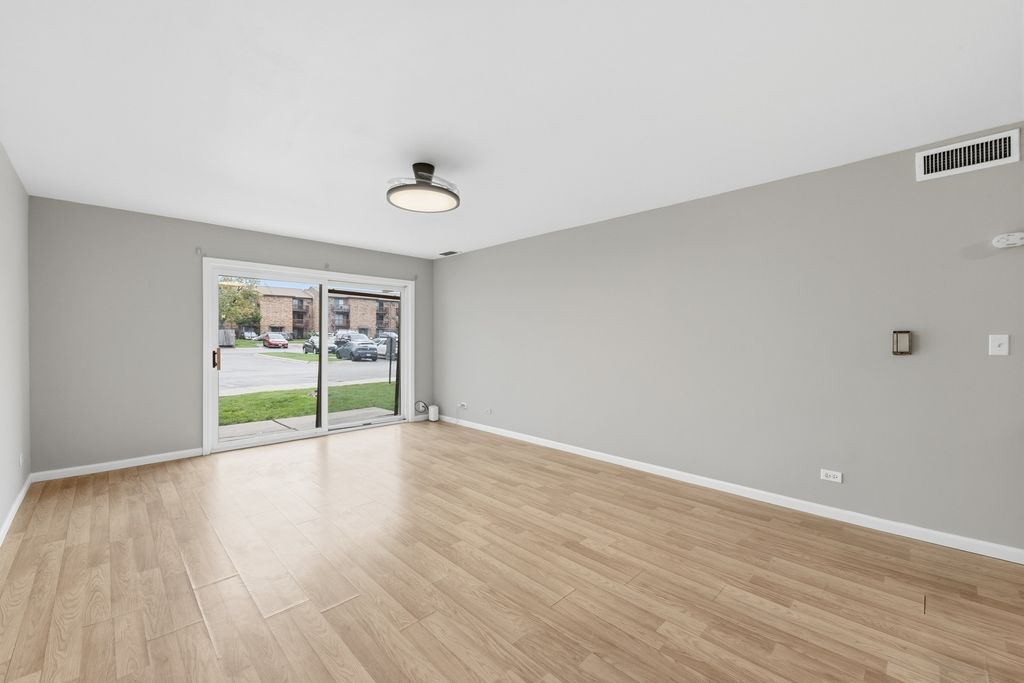2000 Bayside Drive 114, Palatine, IL 60074 — photo 5
