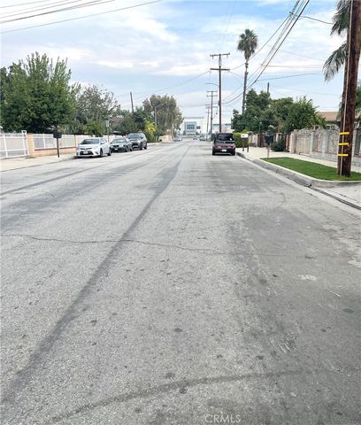 208 S 2nd, La Puente, CA 91746