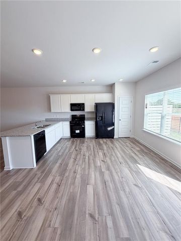 1013 STILES Circle, Cartersville, GA 30120