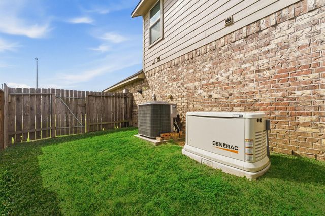 24307 S Newcastle Bay Trail, Spring, TX 77389