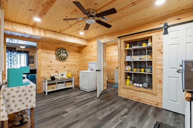 525 Emory Creek Boulevard, Branson, MO 65616