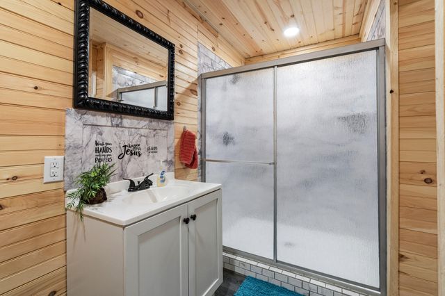 525 Emory Creek Boulevard, Branson, MO 65616