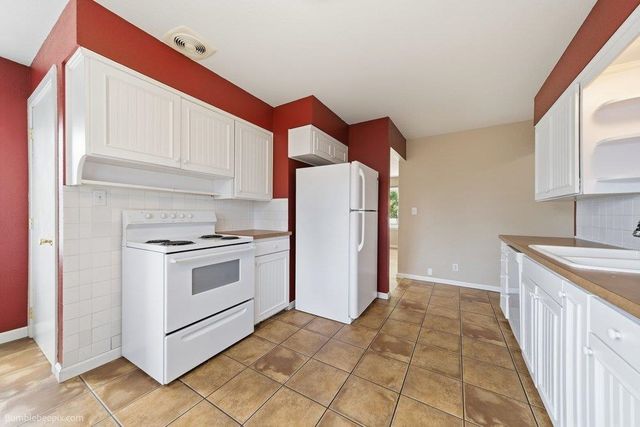 511 W Central Ave, Spokane, WA 99205