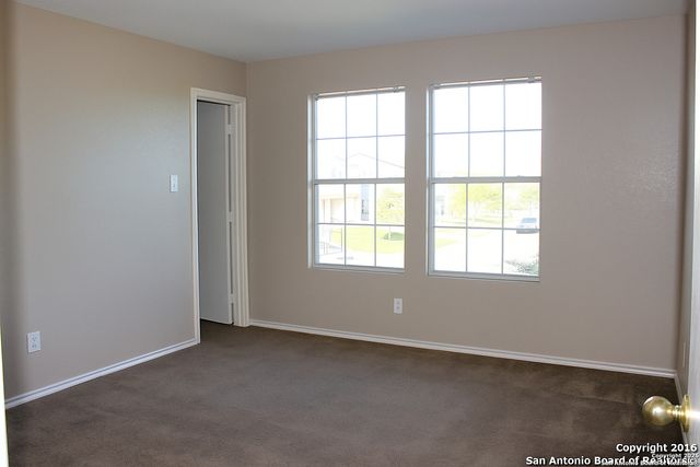 327 Cedron Chase, San Antonio, TX 78253