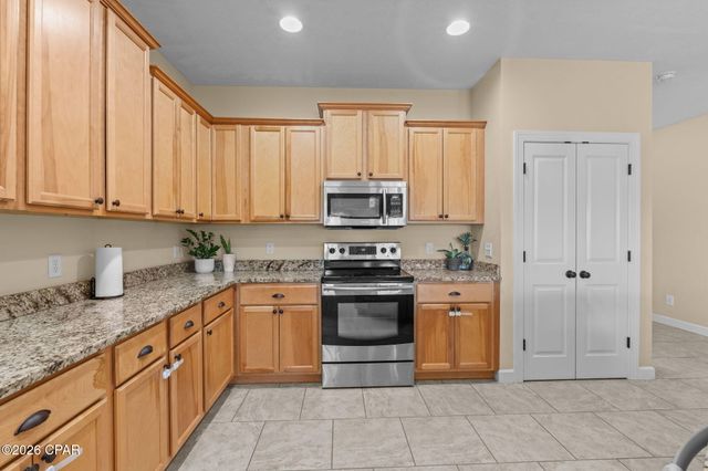 6928 Bayou George Drive, Panama City, FL 32404