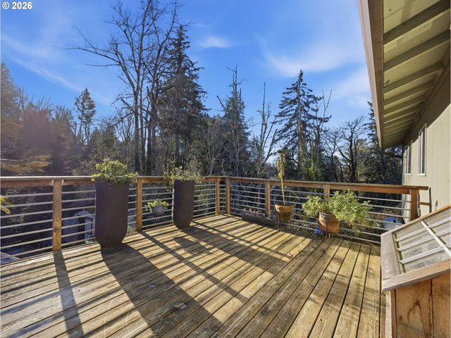 1960 Sw 13TH Ct, Gresham, OR 97080