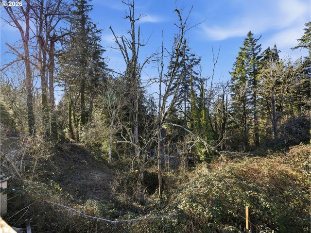 1960 Sw 13TH Ct, Gresham, OR 97080