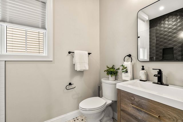 30-32 Wentworth St 2, Boston, MA 02124