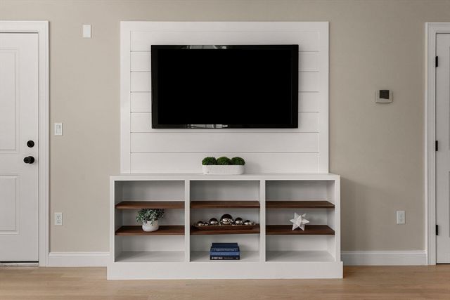 30-32 Wentworth St 2, Boston, MA 02124