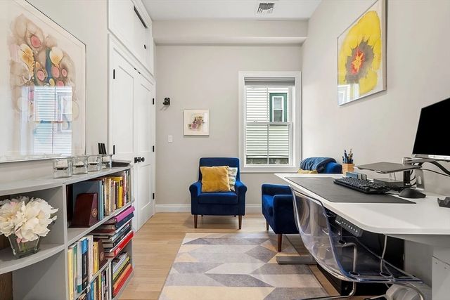 30-32 Wentworth St 2, Boston, MA 02124