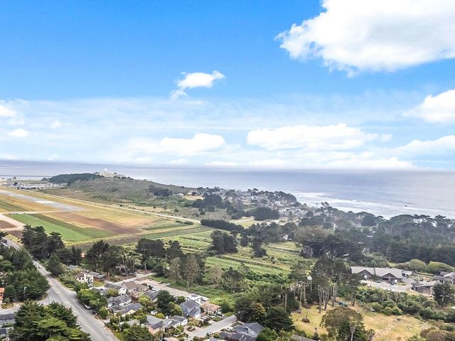 1031 Oak Avenue, Moss Beach, CA 94038