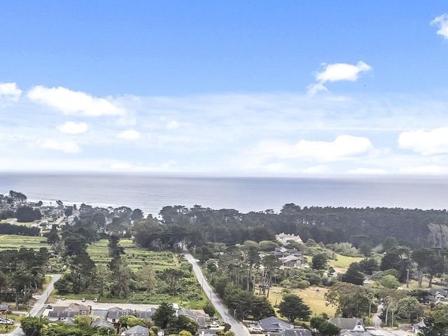 1031 Oak Avenue, Moss Beach, CA 94038