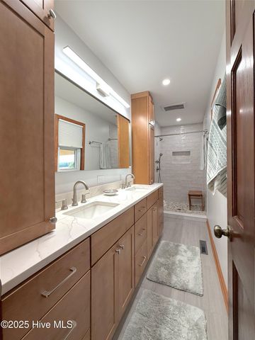 1591 Pat'S Road, Pantego, NC 27860