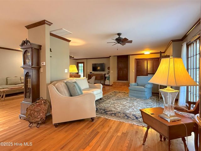 1591 Pat'S Road, Pantego, NC 27860