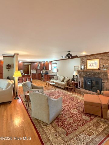 1591 Pat'S Road, Pantego, NC 27860