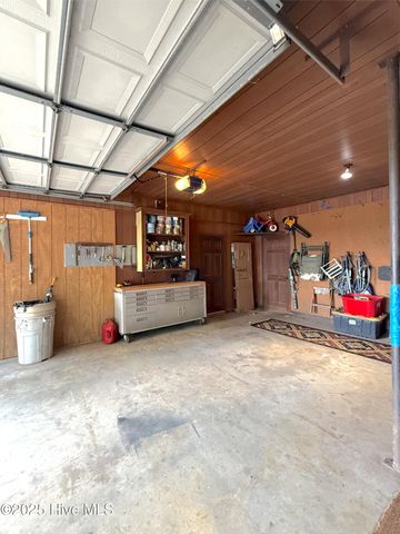 1591 Pat'S Road, Pantego, NC 27860