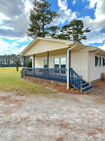 1591 Pat'S Road, Pantego, NC 27860