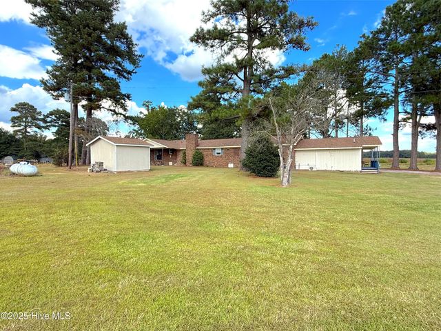 1591 Pat'S Road, Pantego, NC 27860