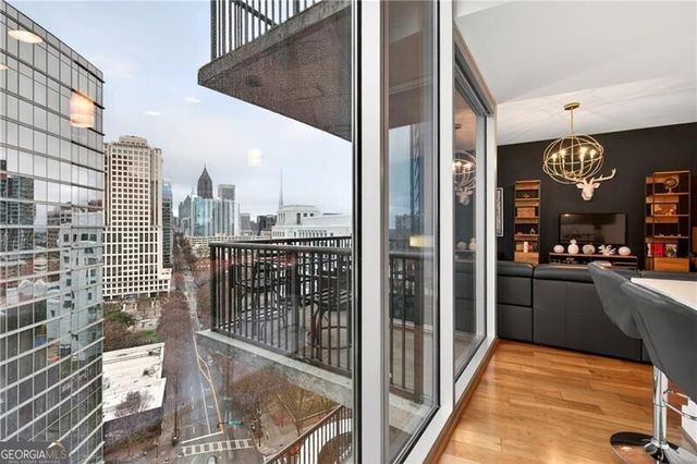 1080 Peachtree Street NE 1507, Atlanta, GA 30309