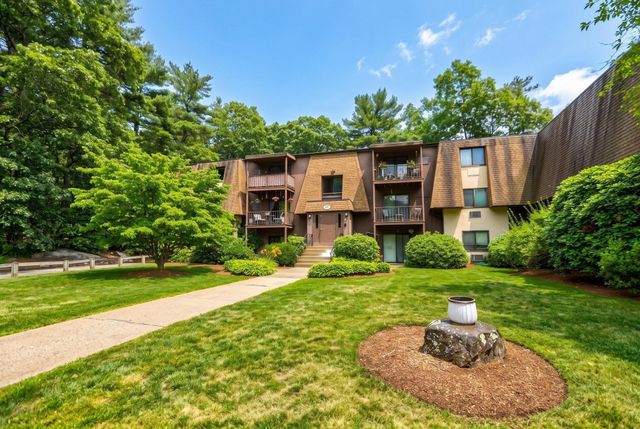 491 W Central St D2, Franklin, MA 02038