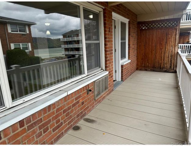 31 Maple Avenue 2A, Hastings-on-hudson, NY 10706