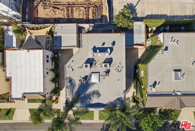 635 N Windsor Boulevard, Los Angeles, CA 90004