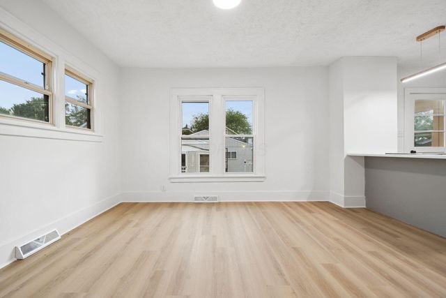 95 N Roys Avenue, Columbus, OH 43204