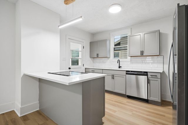 95 N Roys Avenue, Columbus, OH 43204