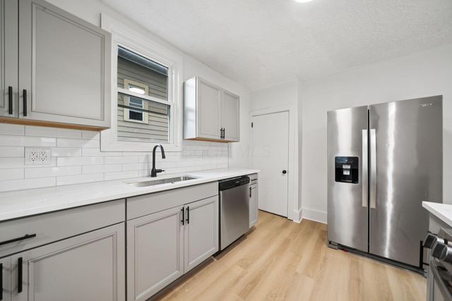 95 N Roys Avenue, Columbus, OH 43204