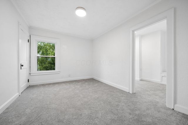 95 N Roys Avenue, Columbus, OH 43204