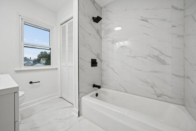 95 N Roys Avenue, Columbus, OH 43204