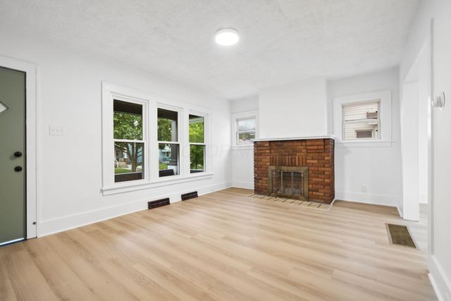 95 N Roys Avenue, Columbus, OH 43204
