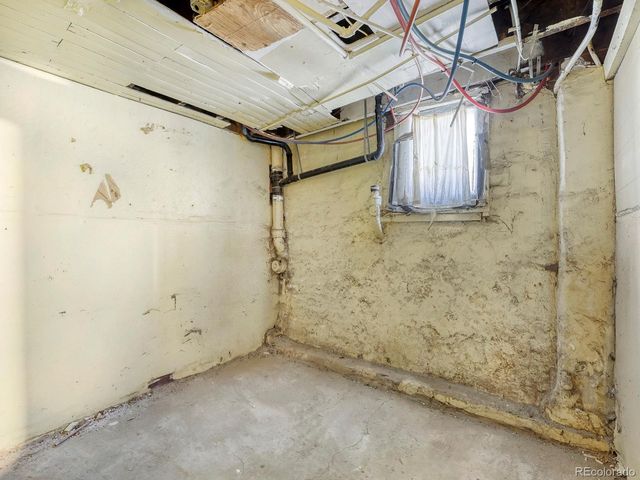 2949 N Columbine St, Denver, CO 80205