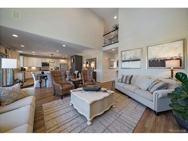 7045 S Robertsdale Way, Aurora, CO 80016