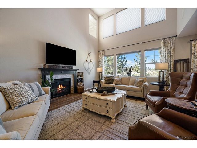 7045 S Robertsdale Way, Aurora, CO 80016