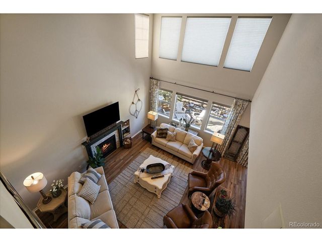 7045 S Robertsdale Way, Aurora, CO 80016